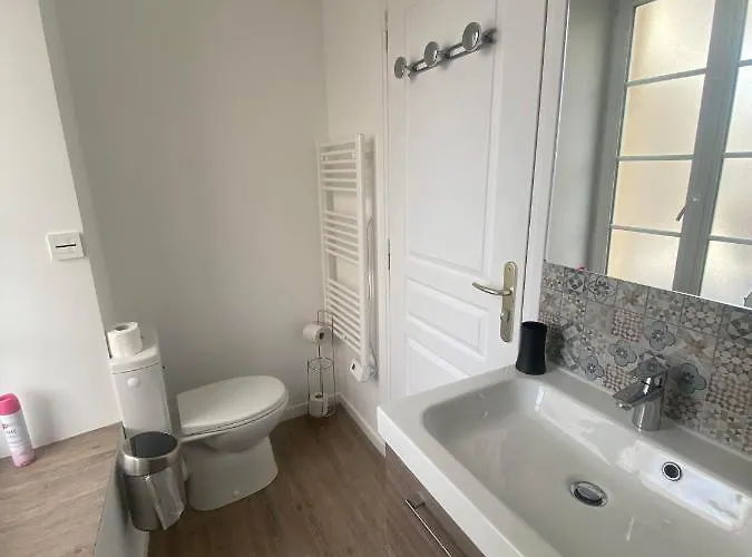 La Vie Est Belle - Centre D'arromanches, Terrasse