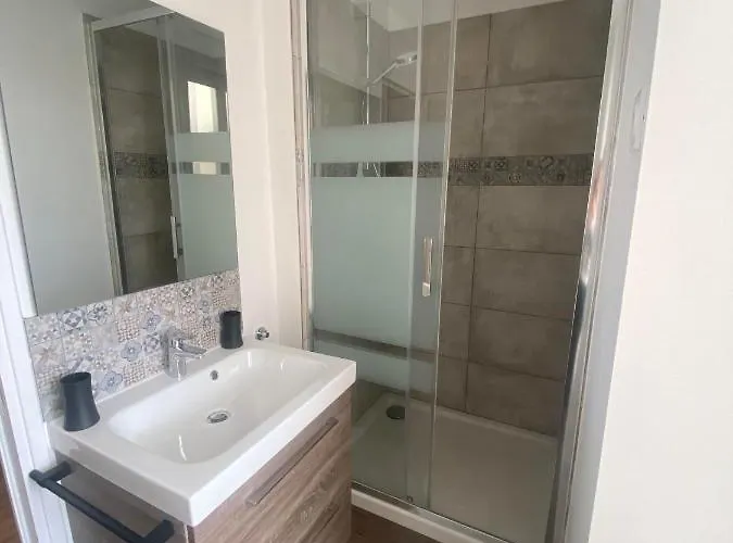 La Vie Est Belle - Centre D'arromanches, Terrasse Apartmán *